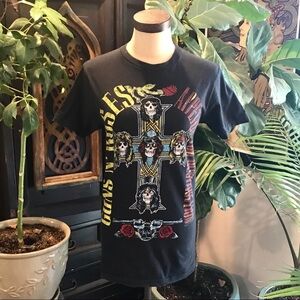 Guns & Roses graphic band t-shirt
